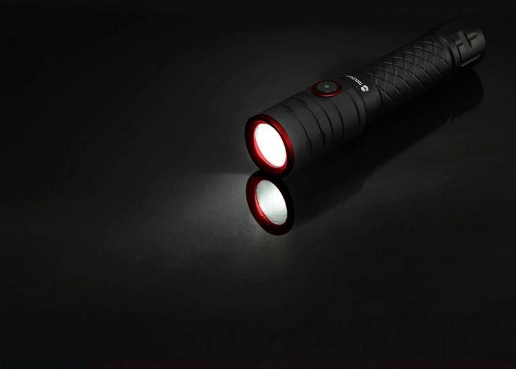 Produktbild: TOOLCRAFT Taschenlampe mit Stroboskopmodus Li-Ionen Akkus 1000lm 5.5h 155g