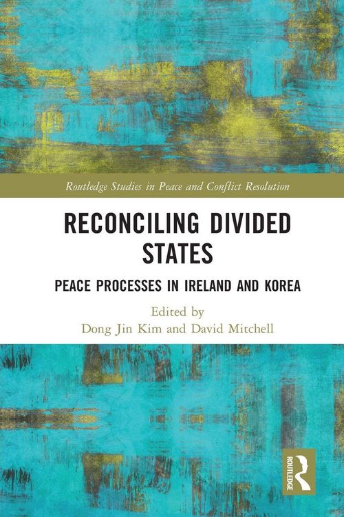 Produktbild: Reconciling Divided States