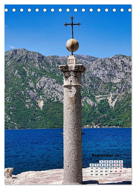 Produktbild: Kirchen rund um die Bucht von Kotor und in Budva (Tischkalender 2027 DIN A5 hoch), CALVENDO Monatskalender