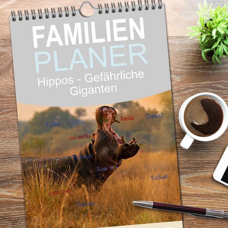 Produktbild: Familienplaner 2026 - Hippos - Gef&auml;hrliche Giganten mit 5 Spalten (Wandkalender, 21 x 45 cm) CALVENDO