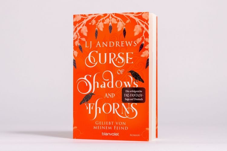 Produktbild: Curse of Shadows and Thorns - Geliebt von meinem Feind