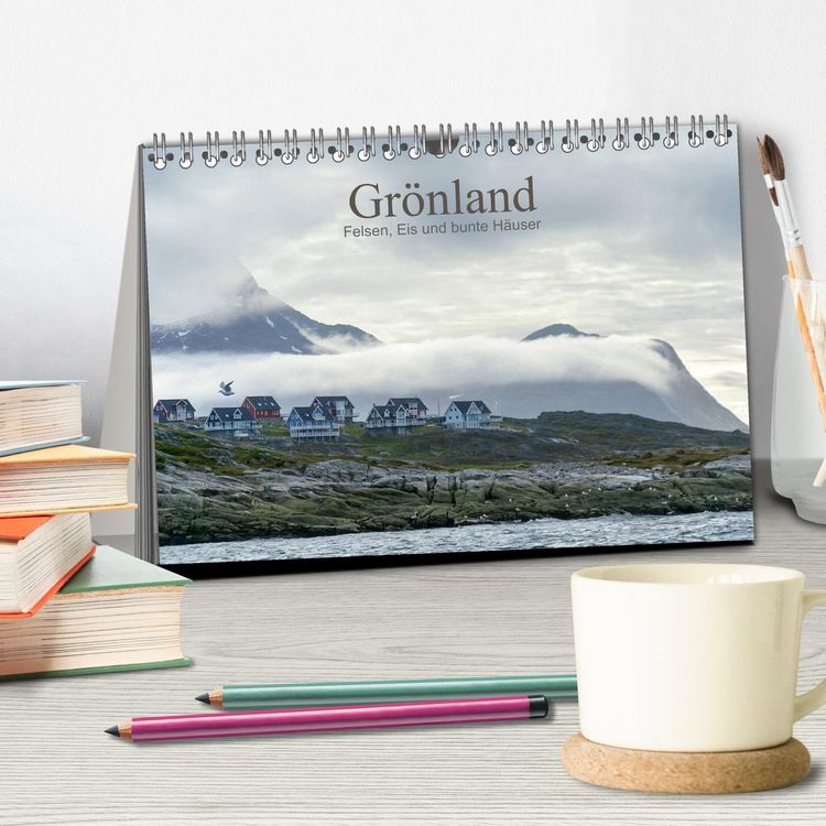 Produktbild: Gr&ouml;nland - Felsen, Eis und bunte H&auml;user (Tischkalender 2026 DIN A5 quer), CALVENDO Monatskalender