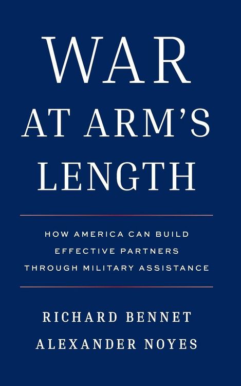 Produktbild: War at Arm's Length