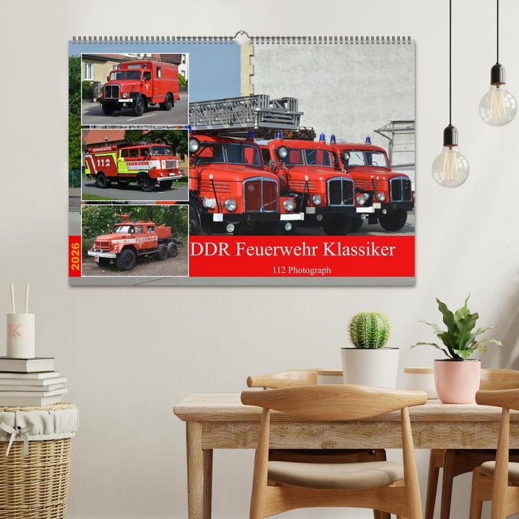 Produktbild: DDR Feuerwehr Klassiker (Wandkalender 2026 DIN A2 quer), CALVENDO Monatskalender