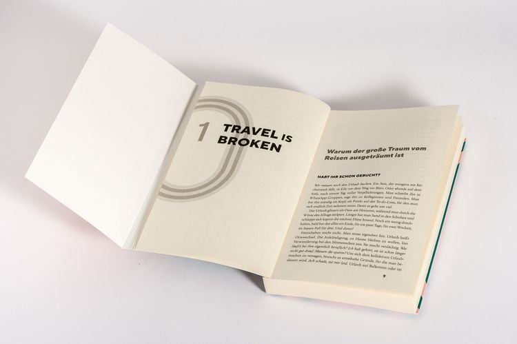 Produktbild: Travel is broken