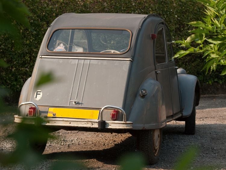 Produktbild: CALVENDO Puzzle Citro&euml;n 2CV Alte Liebe rostet nicht 1000 Teile Lege-Gr&ouml;&szlig;e 64 x 48 cm Foto-Puzzle Bild von Meike B&ouml;lts