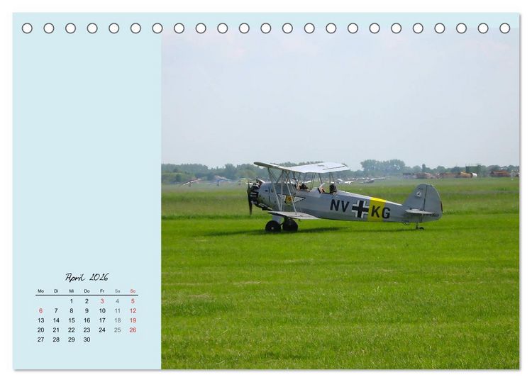 Produktbild: Sportliche Kunstflieger (Tischkalender 2026 DIN A5 quer), CALVENDO Monatskalender