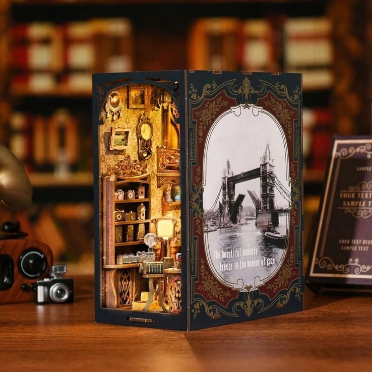 Produktbild: FiguredArt YM02 - DIY Book Nook, Dunkelkammer, Puzzle 168 Teile, Miniatur-Diorama