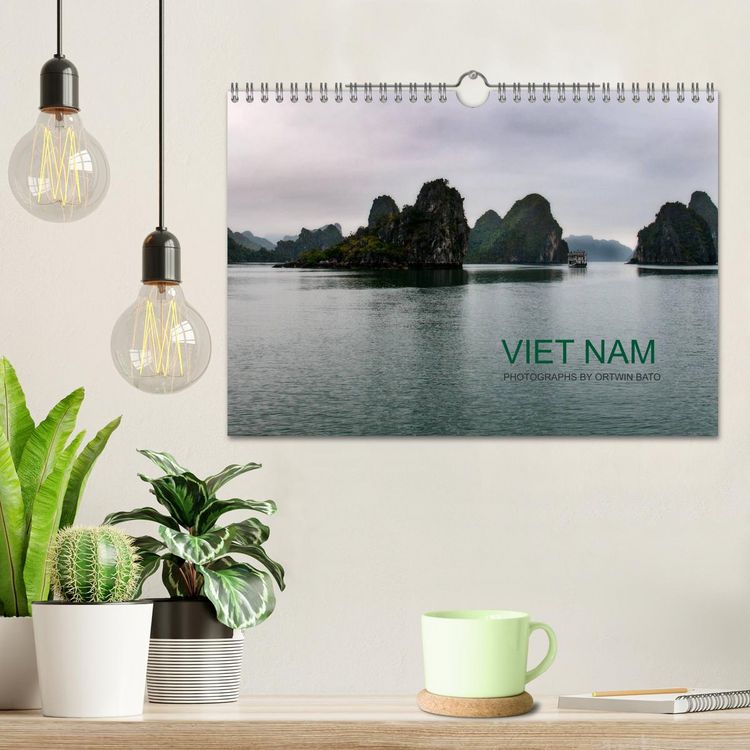 Produktbild: VIETNAM (Wall Calendar 2026 DIN A4 landscape), CALVENDO 12 Month Wall Calendar