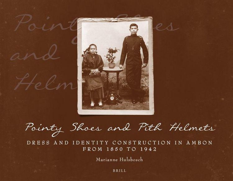 Produktbild: Pointy Shoes and Pith Helmets