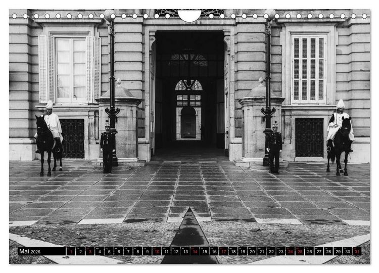 Produktbild: Madrid - Schwarz-Wei&szlig; Impressionen (Wandkalender 2026 DIN A4 quer), CALVENDO Monatskalender