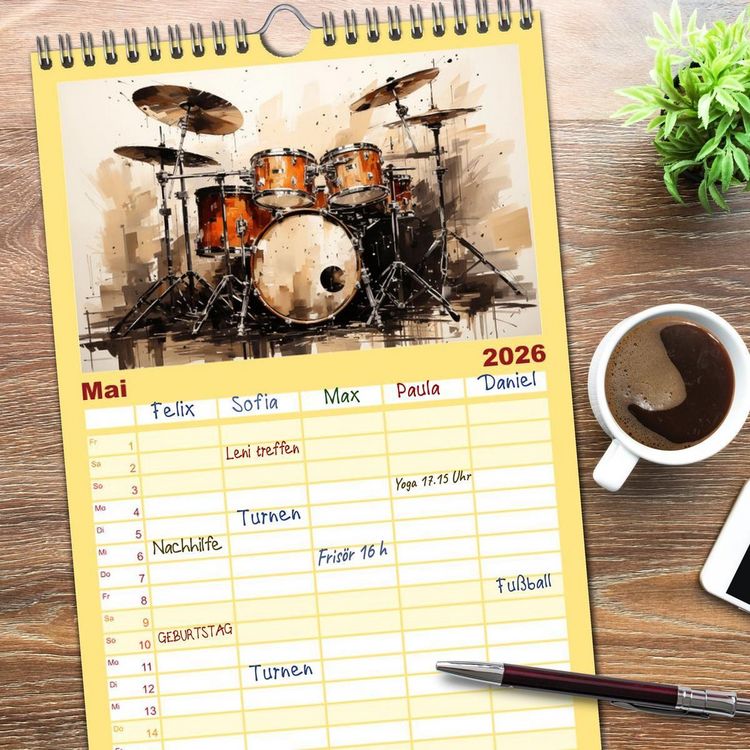 Produktbild: Familienplaner 2026 - Taktvolle Kunst: Der bunte Schlagzeugkalender mit 5 Spalten (Wandkalender, 21 x 45 cm) CALVENDO