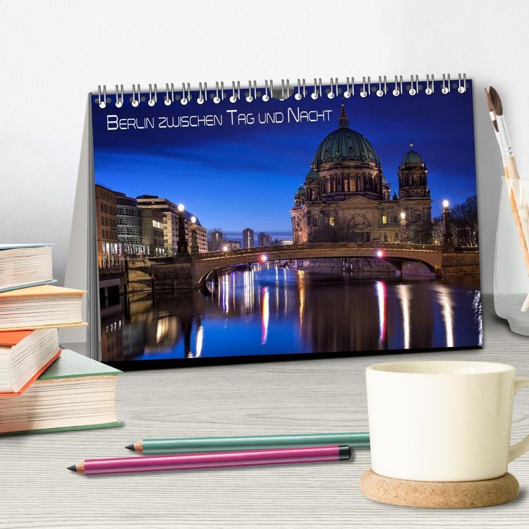 Produktbild: Berlin zwischen Tag und Nacht (Tischkalender 2026 DIN A5 quer), CALVENDO Monatskalender
