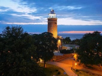 Produktbild: CALVENDO Puzzle Leuchtturm an der Ostsee in Kolobrzeg (Polen) | 1000 Teile Lege-Gr&ouml;&szlig;e 64 &times; 48 cm Foto-Puzzle f&uuml;r gl&uuml;ckliche Stunden
