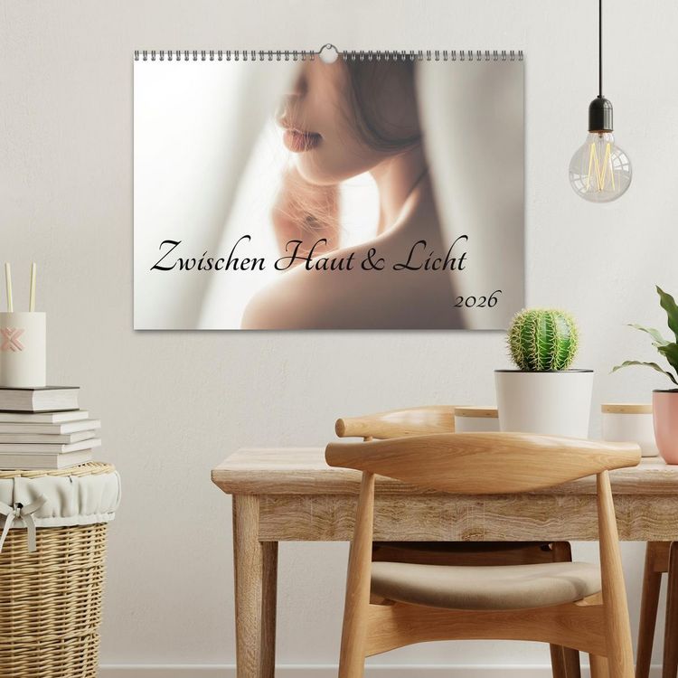 Produktbild: Zwischen Haut und Licht (Wandkalender 2026 DIN A3 quer), CALVENDO Monatskalender