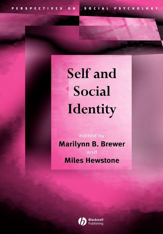 Produktbild: Self and Social Identity