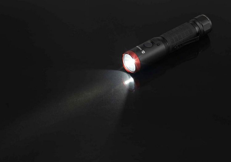 Produktbild: TOOLCRAFT TO-9469536 LED Handlampe verstellbar, mit Magnethalterung, mit G&uuml;rtelclip Li-Ionen Akkus 1000 lm 5 h 176 g