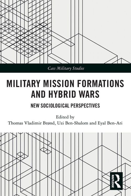 Produktbild: Military Mission Formations and Hybrid Wars