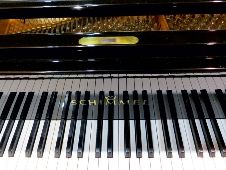 Produktbild: CALVENDO Puzzle Melody - Nahaufnahme eines Konzertfl&uuml;gels | 1000 Teile Lege-Gr&ouml;&szlig;e 64x48cm Foto-Puzzle f&uuml;r gl&uuml;ckliche Stunden