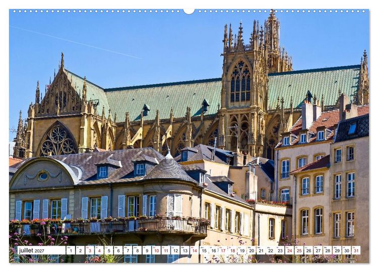 Produktbild: Les cath&eacute;drales fran&ccedil;aises &ndash; Des chefs-d'&oelig;uvre de l&rsquo;architecture gothique (Calendrier mural haut de gamme 2027 DIN A2 vertical), CALVENDO calendrier mensuel