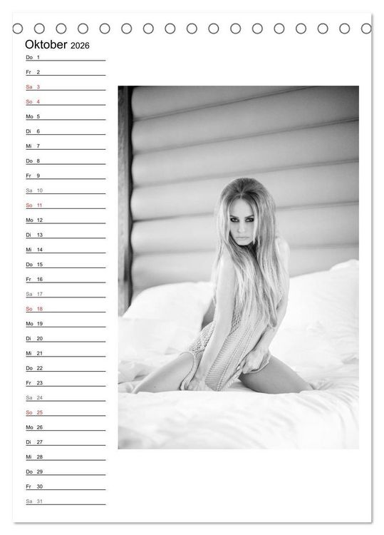 Produktbild: Mode in schwarz und wei&szlig; (Tischkalender 2026 DIN A5 hoch), CALVENDO Monatskalender