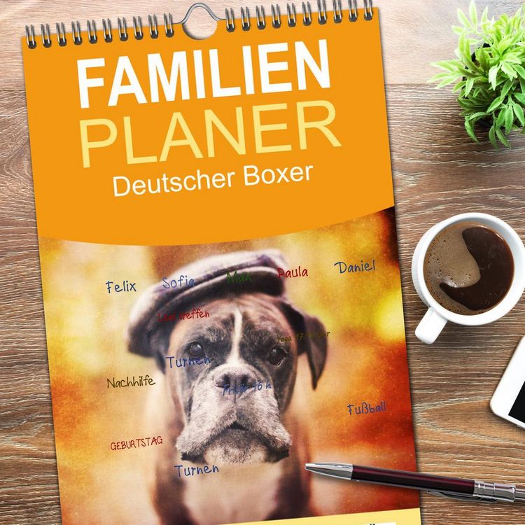 Produktbild: Familienplaner 2026 - Deutscher Boxer mit 5 Spalten (Wandkalender, 21 x 45 cm) CALVENDO