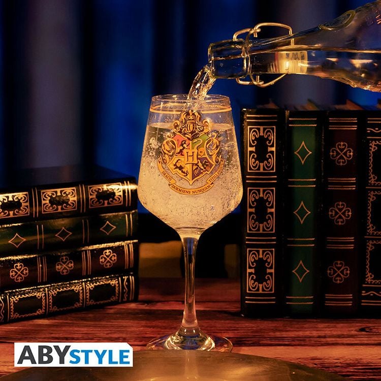 Produktbild: HARRY POTTER - Stemmed glass - "Hogwarts Crest"