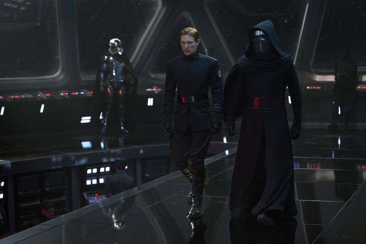 Produktbild: Star Wars - Das Erwachen der Macht - Line Look 2020 (+ Bonus-Blu-ray)
