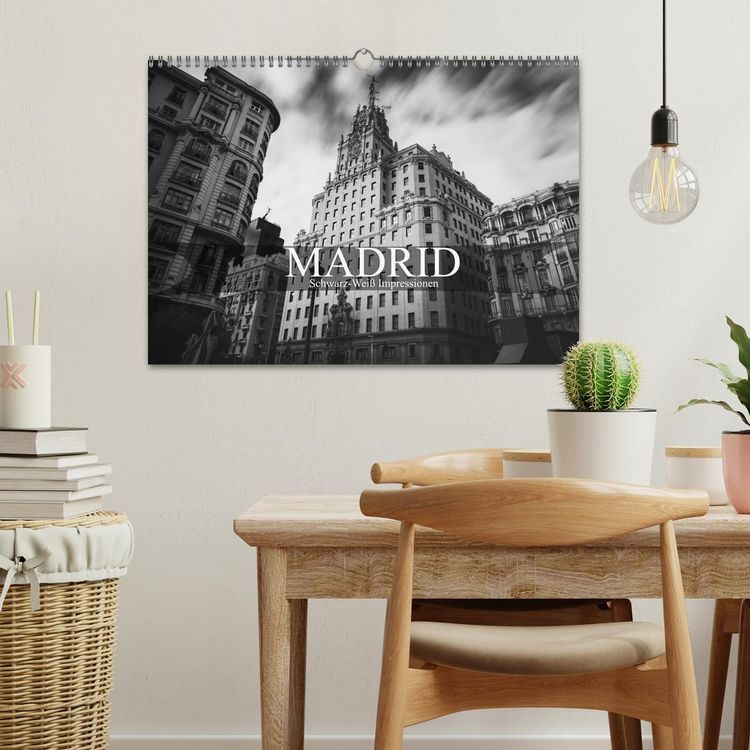 Produktbild: Madrid - Schwarz-Wei&szlig; Impressionen (Wandkalender 2026 DIN A3 quer), CALVENDO Monatskalender