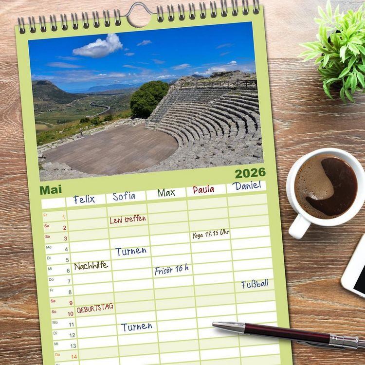 Produktbild: Familienplaner 2026 - Sizilien &ndash; von Cefal&ugrave; bis Trapani mit 5 Spalten (Wandkalender, 21 x 45 cm) CALVENDO
