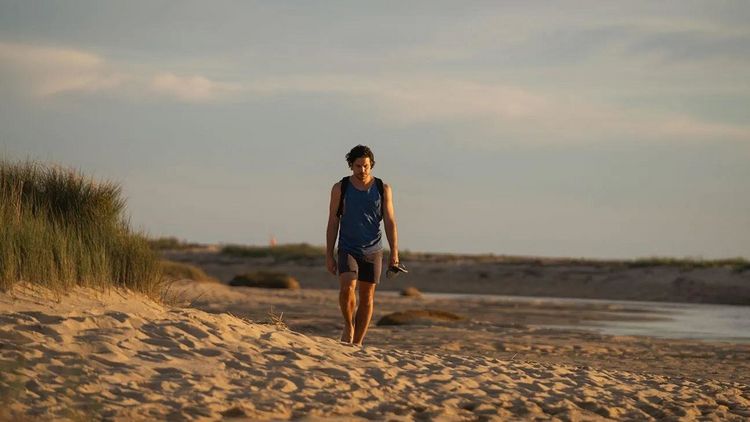 Produktbild: HIGH TIDE (OmU)