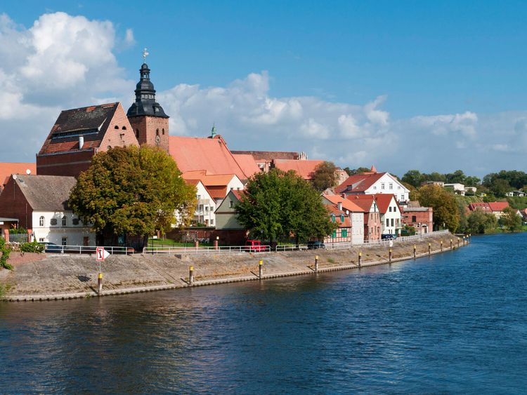 Produktbild: CALVENDO Puzzle Altstadt von Havelberg, Havel kurz vor der Elm&uuml;ndung, Sachsen-Anhalt | 1000 Teile Lege-Gr&ouml;&szlig;e 64x48cm Foto-Puzzle f&uuml;r gl&uuml;ckliche Stunde