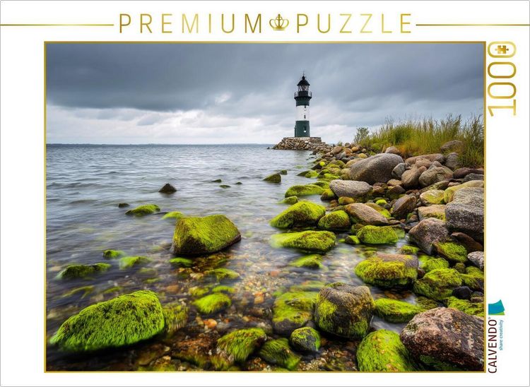 Produktbild: CALVENDO Puzzle Umgeben von moosbedeckten Zeugen zeigt der W&auml;chter den Seeleuten ihren Weg | 1000 Teile Lege-Gr&ouml;&szlig;e 64x48cm Foto-Puzzle f&uuml;r gl&uuml;ckliche