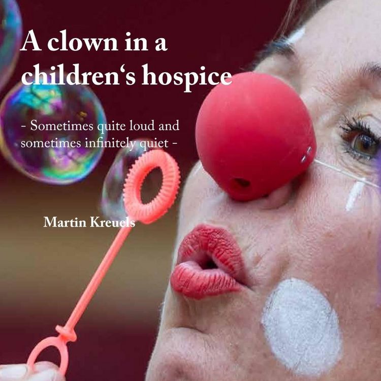 Produktbild: A clown in a children's hospice