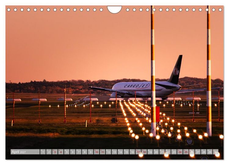 Produktbild: Himmel & Runway (Wandkalender 2027 DIN A4 quer), CALVENDO Monatskalender