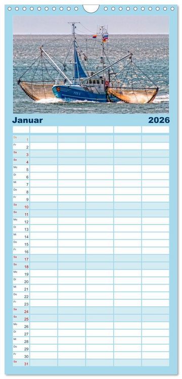 Produktbild: Familienplaner 2026 - Maritime Augenblicke - Fischkutter mit 5 Spalten (Wandkalender, 21 x 45 cm) CALVENDO