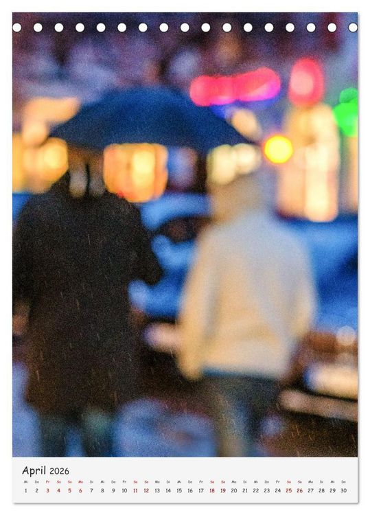 Produktbild: Sch&uuml;tzende Schirme - Auch bei Regen kann das Leben bunt sein (Tischkalender 2026 DIN A5 hoch), CALVENDO Monatskalender