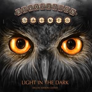Produktbild: Light In The Dark (Deluxe Ed.)