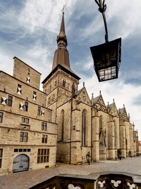 Produktbild: CALVENDO Puzzle Marienkirche Osnabr&uuml;ck | 1000 Teile Lege-Gr&ouml;&szlig;e 64x48cm Foto-Puzzle f&uuml;r gl&uuml;ckliche Stunden
