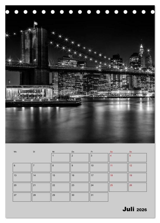 Produktbild: NEW YORK CITY Monochrome Stadtansichten (Tischkalender 2026 DIN A5 hoch), CALVENDO Monatskalender