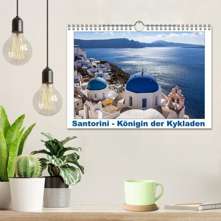 Produktbild: Santorini - K&ouml;nigin der Kykladen (Wandkalender 2026 DIN A4 quer), CALVENDO Monatskalender