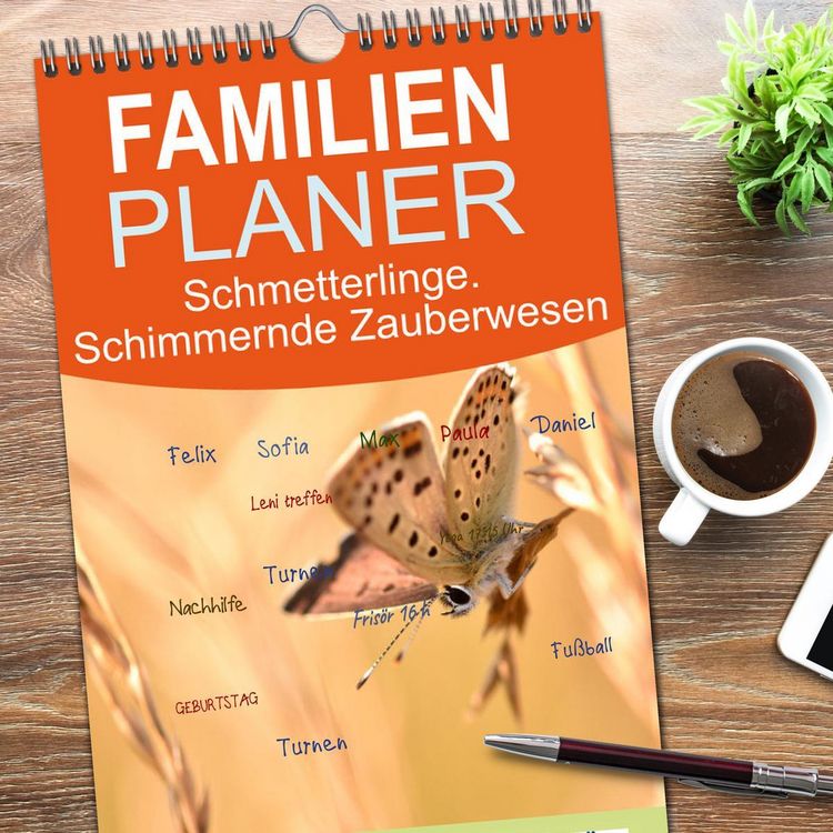 Produktbild: Familienplaner 2026 - Schmetterlinge. Schimmernde Zauberwesen mit 5 Spalten (Wandkalender, 21 x 45 cm) CALVENDO