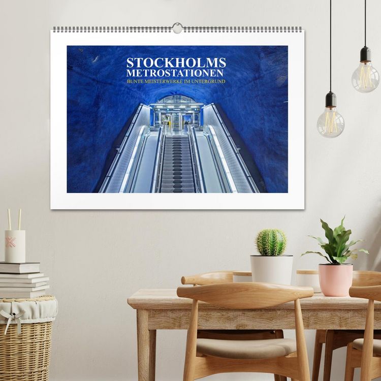 Produktbild: Stockholms Metrostationen - Bunte Meisterwerke im Untergrund (Wandkalender 2026 DIN A2 quer), CALVENDO Monatskalender