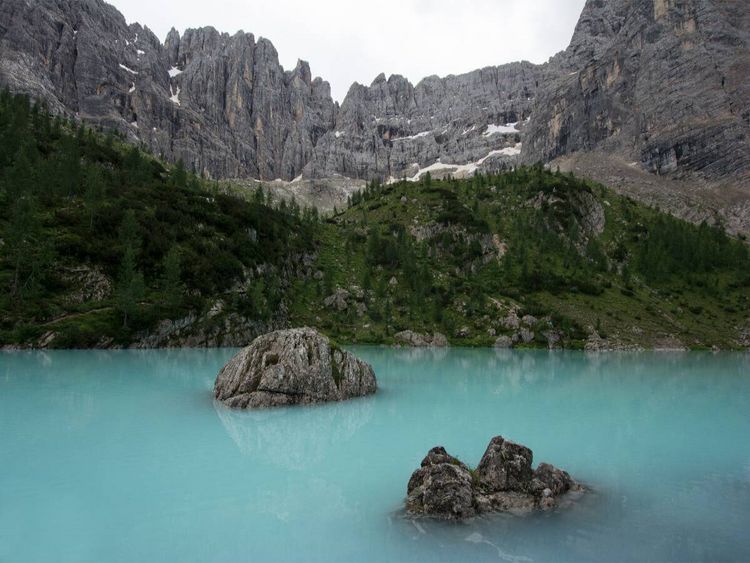 Produktbild: CALVENDO Puzzle Ein Motiv aus dem Kalender Bekannte und unbekannte Gew&auml;sser in S&uuml;dtirol | 1000 Teile Lege-Gr&ouml;&szlig;e 64x48cm Foto-Puzzle f&uuml;r gl&uuml;ckliche Stunden