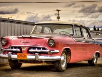 Produktbild: CALVENDO Puzzle Ein Motiv aus dem Kalender US Cars & Trucks in Alaska / CH-Version | 1000 Teile Lege-Gr&ouml;&szlig;e 64x48cm Foto-Puzzle f&uuml;r gl&uuml;ckliche Stunden