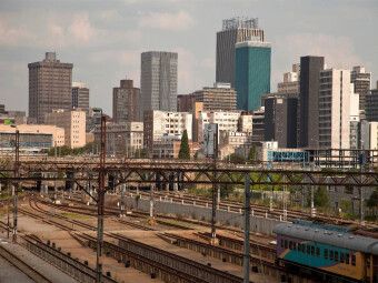 Produktbild: CALVENDO Puzzle Johannesburg | 1000 Teile Lege-Gr&ouml;&szlig;e 64x48cm Foto-Puzzle f&uuml;r gl&uuml;ckliche Stunden