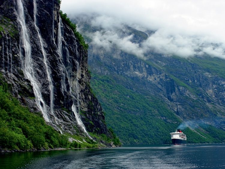 Produktbild: CALVENDO Puzzle Geiranger Fjord | 1000 Teile Lege-Gr&ouml;&szlig;e 64x48cm Foto-Puzzle f&uuml;r gl&uuml;ckliche Stunden