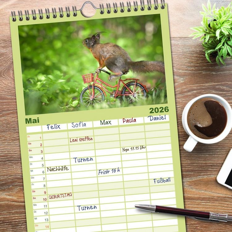 Produktbild: Familienplaner 2026 - Geheimes Waldleben mit 5 Spalten (Wandkalender, 21 x 45 cm) CALVENDO