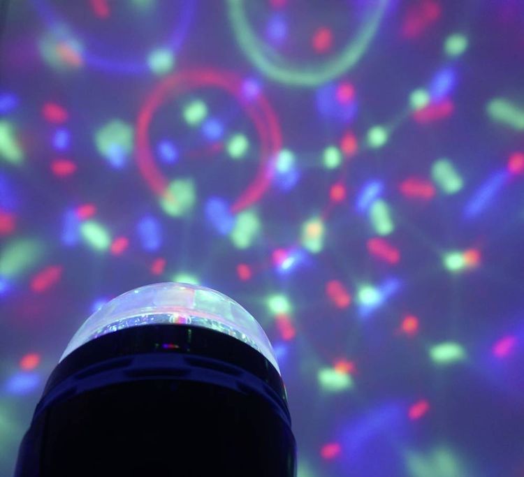 Produktbild: Renkforce E27 PARTYLAMP LED Party-Leuchtmittel 1W RGB Anzahl Leuchtmittel: 3