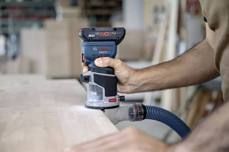 Produktbild: Bosch Professional GKF 18V-8 Kantenfr&auml;ser 18V